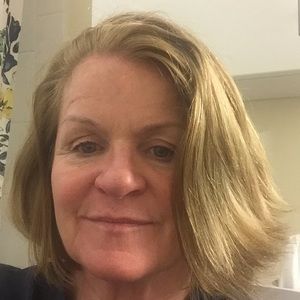 Meet your Posher, Suzanne